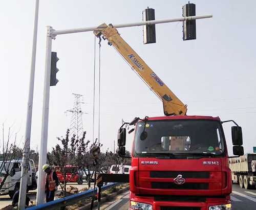 山西交通信號燈杆